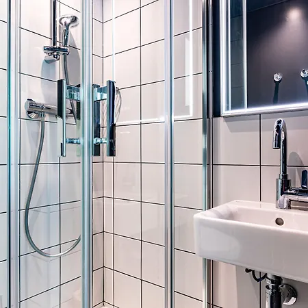 Hotel Graphik Montparnasse 3*