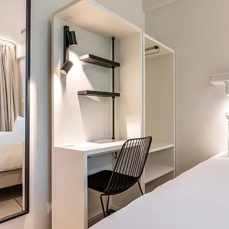 Graphik Montparnasse Hotel 3*