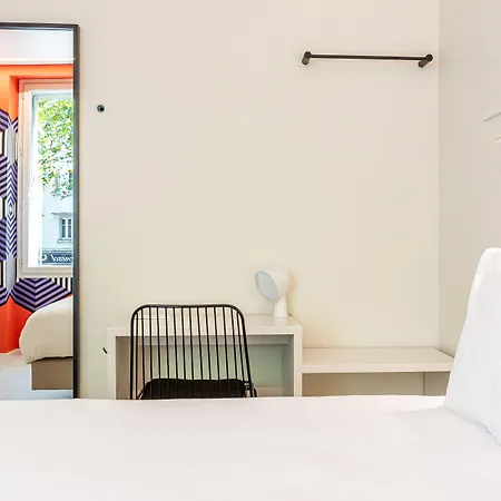 Graphik Montparnasse Hotel