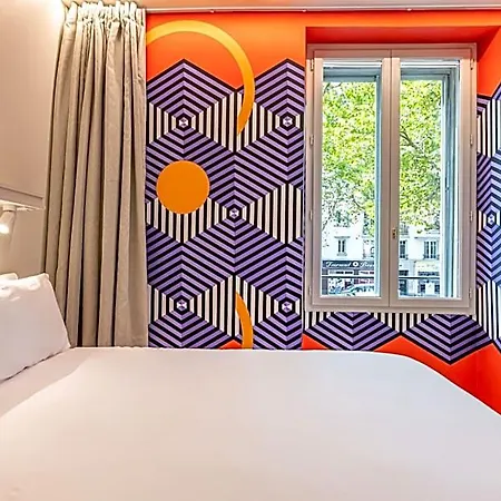 Graphik Montparnasse Hotel