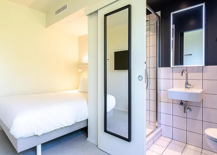 Graphik Montparnasse Hotel