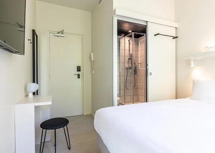 Graphik Montparnasse Hotel 3*