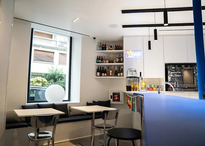 Hotel Graphik Montparnasse Parigi