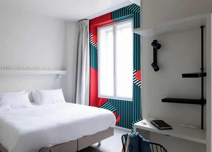 Hotel Graphik Montparnasse Parigi
